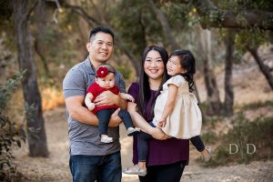 Read more about the article {H} San Dimas Family Photography, Walnut Creek Park Family Photos