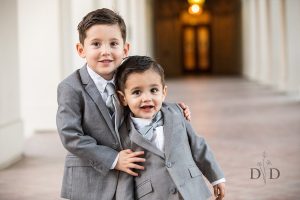 Read more about the article {S} Family | Pasadena City Hall Family Photos