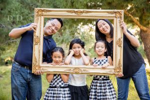 Read more about the article Jeffrey Open Space Family Photos in Orange County | The {W} Family