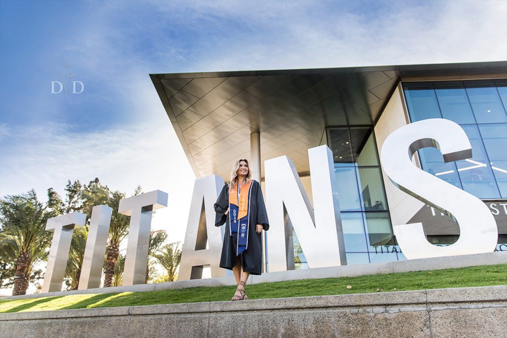 CSU Fullerton Titans Grad Photo