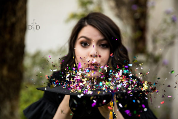 Read more about the article {C} Claremont Colleges Grad Photos | California Botanical Garden