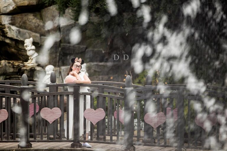 Read more about the article {L} Disney California Adventures Graduation Photos | Disneyland