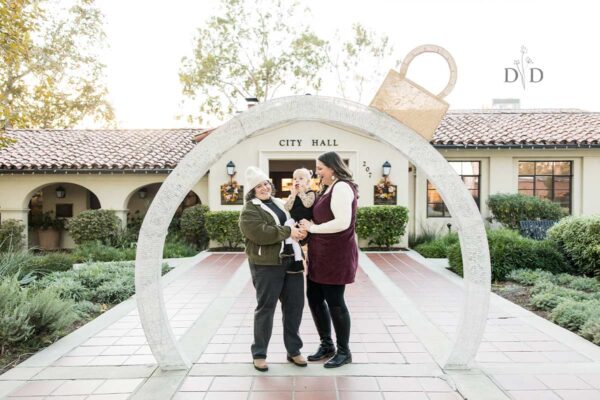 Read more about the article {Z} Downtown Claremont Family Photography