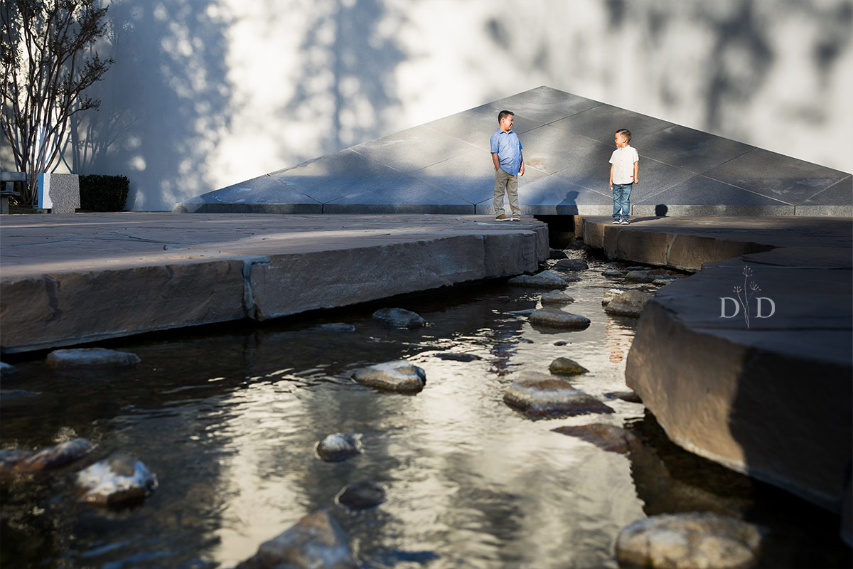 Small stream at Noguchi Garden