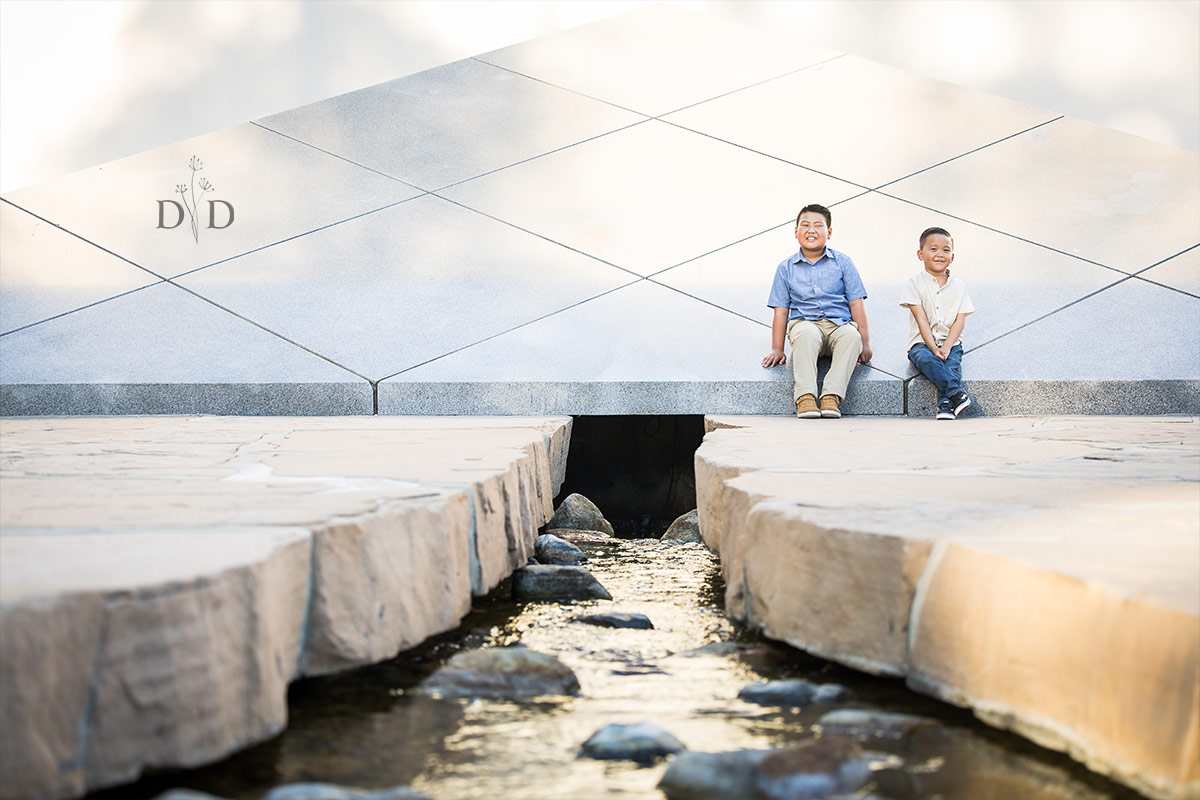 Two kids at Noguchi Garden